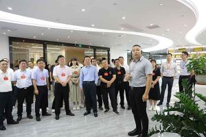 热烈欢迎广东省人大常委会2023年全国人大代表一行莅临安博(中国)官方网站集